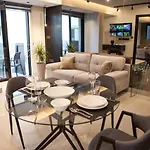 Raam Luxury לרנקה