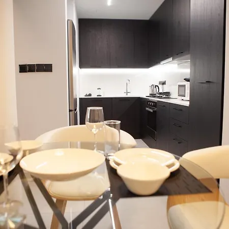Raam Luxury Apartment *