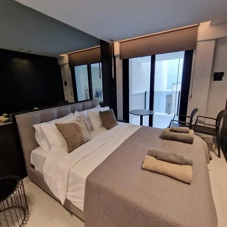 Raam Luxury Apartment