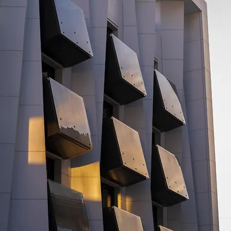 Raam Luxury Apartament *