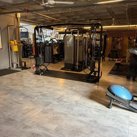 Raam Luxury Apartamento