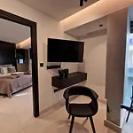 Διαμέρισμα Raam Luxury *
