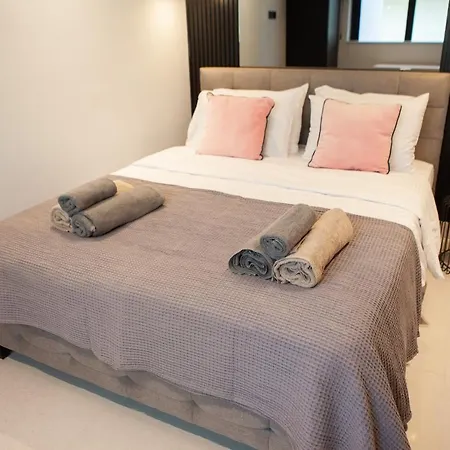 Raam Luxury