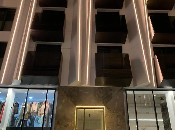 Raam Luxury Апартаменты Ларнака