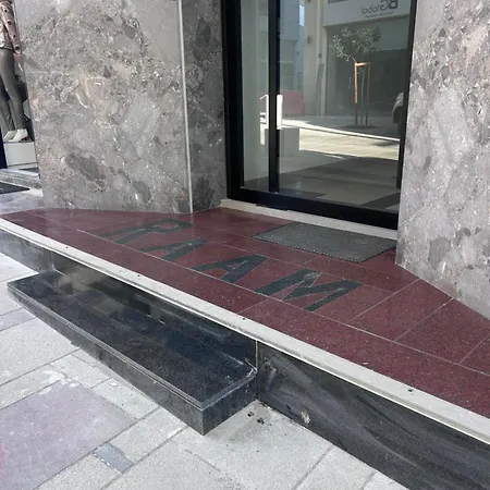 Raam Luxury Διαμέρισμα *
